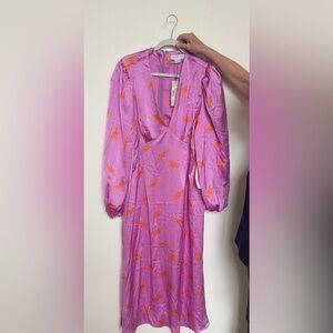 • ASOS Lobster 🦞 Dress •